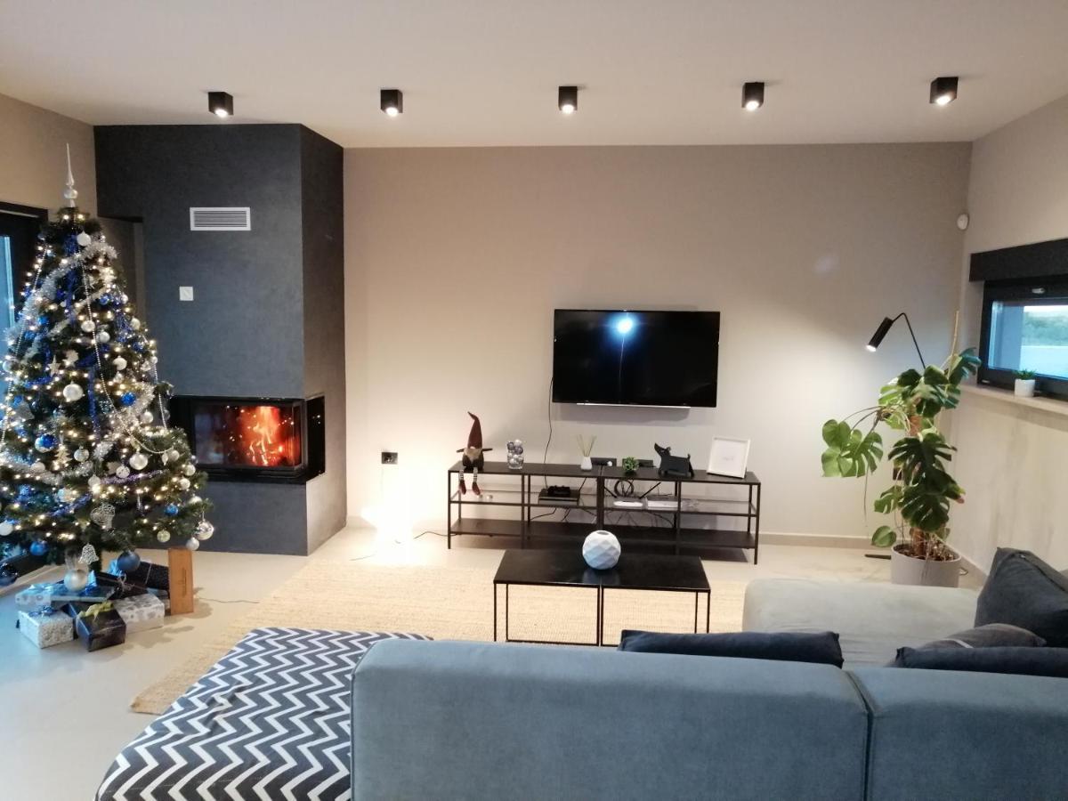 Villa 45 Воднян Екстериор снимка