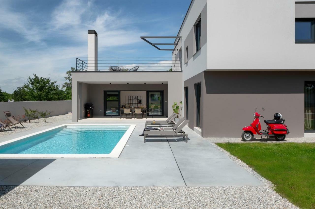 Villa 45 Воднян Екстериор снимка
